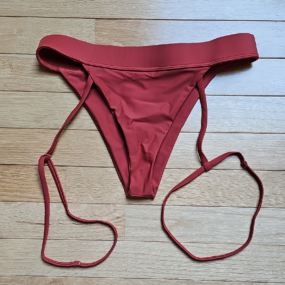 CXIX Eco-Classix Cairo Brazilian Bottoms NWOT